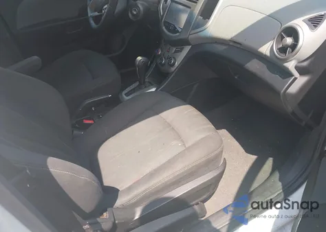 2016 Chevrolet Sonic Lt Auto из США, поврежденный, VIN 1G1JC5SH9G4147702